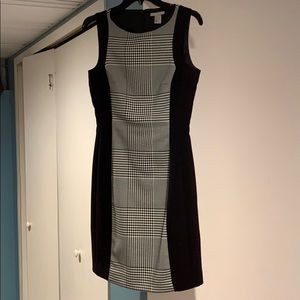 Houndstooth fitted dress!